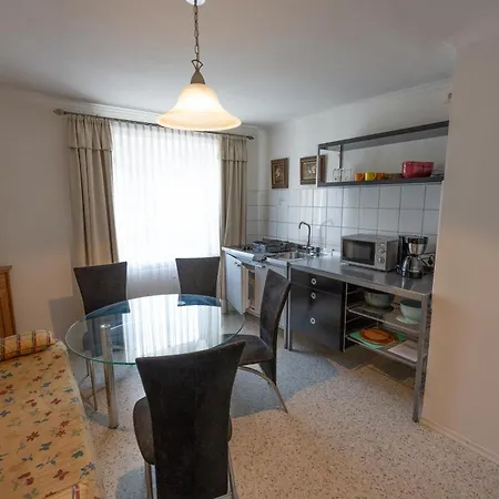 Apartment Komfort Apartmenthaus Haslbach Fgz Regensburg