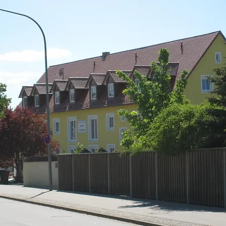 Apartment Komfort Apartmenthaus Haslbach Fgz Regensburg